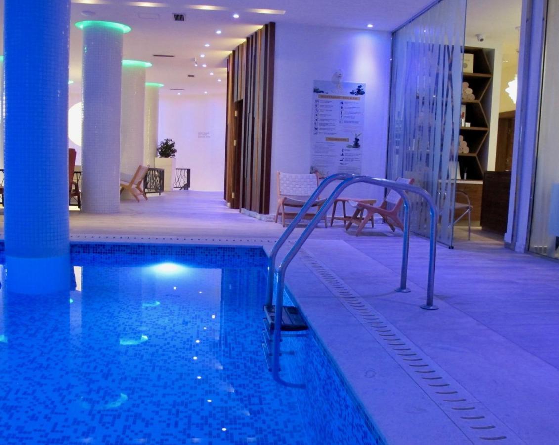 Apart Hotel Kalamper Bar Ngoại thất bức ảnh